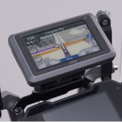 Βάση GPS Quick-Lock στα όργανα VOGE 650 DS/DSX