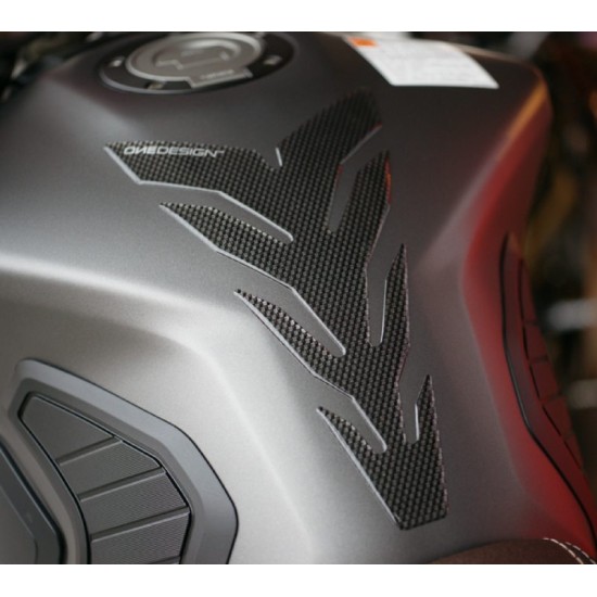 Tankpad One Design Moon carbon look 23 εκ. Tankpad One Design Moon carbon look 23 εκ.