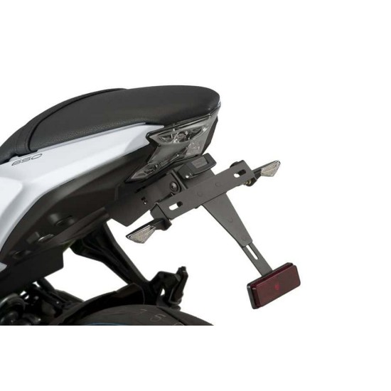 Αναδιπλούμενη βάση πινακίδας Puig Kawasaki Ninja 650 Αναδιπλούμενη βάση πινακίδας Puig Kawasaki Ninja 650