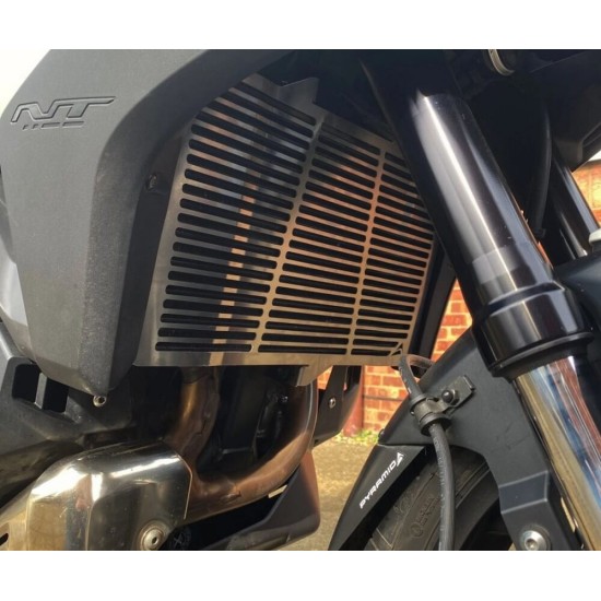 Προστατευτικό ψυγείου Pyramid Honda NT 1100 μαύρο Προστατευτικό ψυγείου Pyramid Honda NT 1100 μαύρο