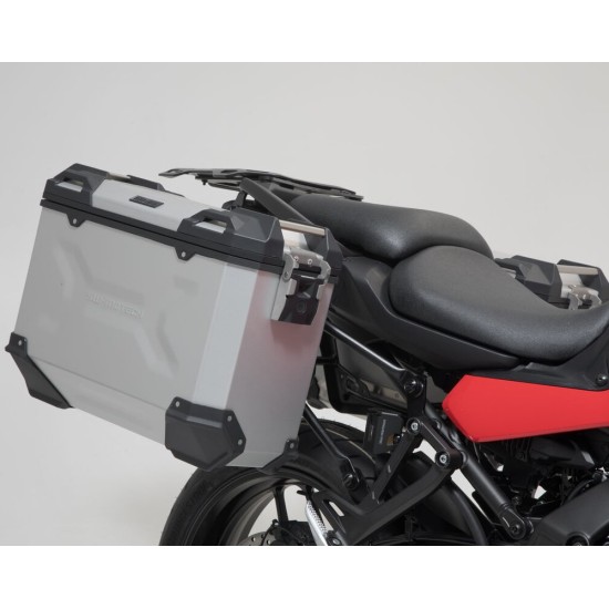 Σετ βάσεων και βαλιτσών SW-Motech TRAX ADV 37/37 lt. Yamaha Tracer 9 ασημί Σετ βάσεων και βαλιτσών SW-Motech TRAX ADV 37/37 lt. Yamaha Tracer 9 ασημί