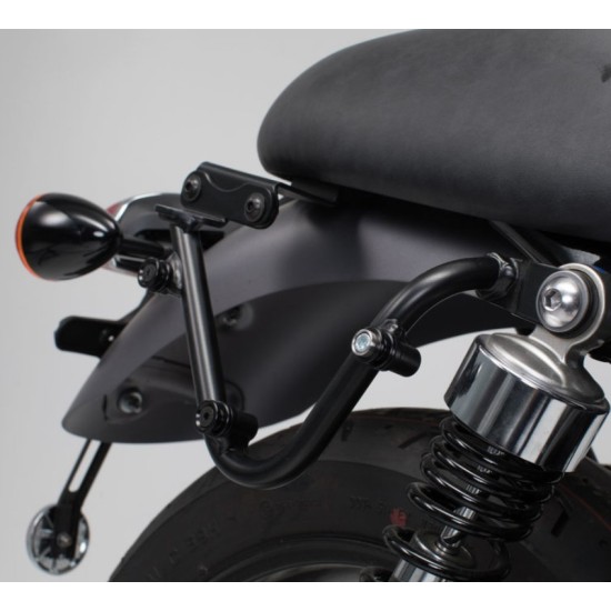 Αντάπτορας βάσης SLC για σαμάρια Legend Gear LC1/LC2 Triumph Bonneville T100/T120 16- δεξιά (χωρίς χειρολαβή συνεπιβάτη)