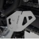 Προστατευτικό πλαισίου αριστερά SW-Motech Triumph Tiger 900 GT/Rally/Pro ασημί Προστατευτικό πλαισίου αριστερά SW-Motech Triumph Tiger 900 GT/Rally/Pro ασημί