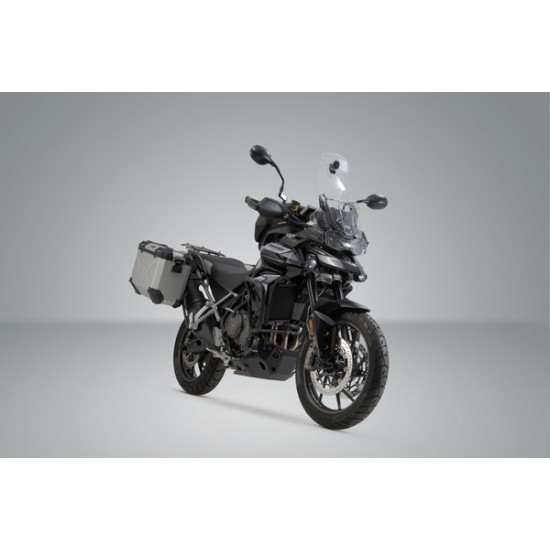 Σετ βάσεων και βαλιτσών SW-Motech TRAX ADV Triumph Tiger 900 GT/Rally/Pro ασημί Σετ βάσεων και βαλιτσών SW-Motech TRAX ADV Triumph Tiger 900 GT/Rally/Pro ασημί