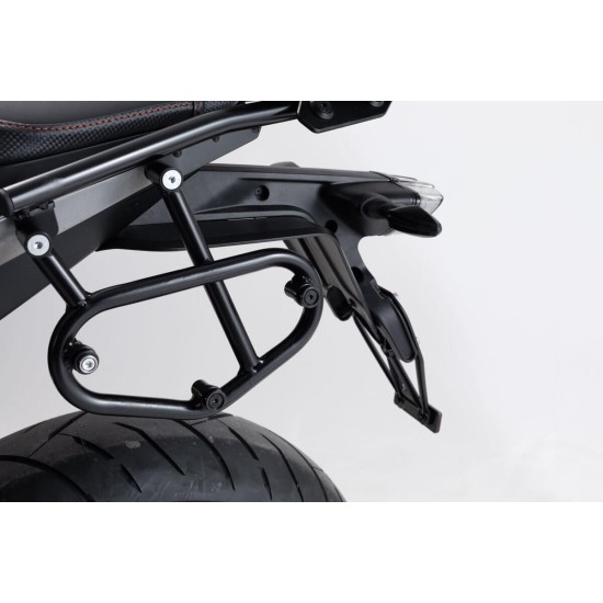 Βάση και πλαϊνή βαλίτσα SW-Motech Urban ABS 16 lt. KTM 790 Duke (Αριστερή) Βάση και πλαϊνή βαλίτσα SW-Motech Urban ABS 16 lt. KTM 790 Duke (Αριστερή)