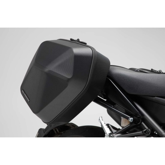 Σετ βάσεων και πλαϊνών βαλιτσών SW-Motech Urban ABS 33 lt. Yamaha MT-09 17-20 (σετ) Σετ βάσεων και πλαϊνών βαλιτσών SW-Motech Urban ABS 33 lt. Yamaha MT-09 17-20 (σετ)