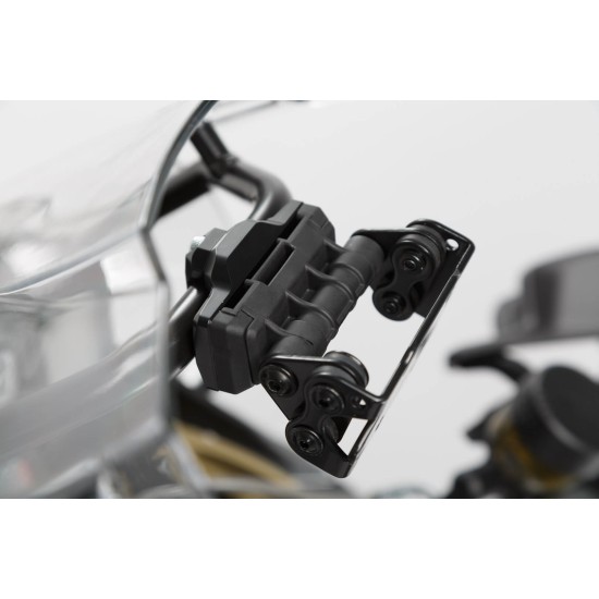 Βάση GPS SW-Motech Quick-Lock για μπαράκια Ø 16mm/κόκπιτ μαύρη Βάση GPS SW-Motech Quick-Lock για μπαράκια Ø 16mm/κόκπιτ μαύρη