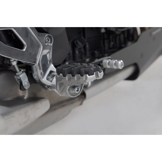 Ρυθμιζόμενα αναδιπλούμενα μαρσπιέ SW-Motech EVO Triumph Tiger Sport 660 Ρυθμιζόμενα αναδιπλούμενα μαρσπιέ SW-Motech EVO Triumph Tiger Sport 660